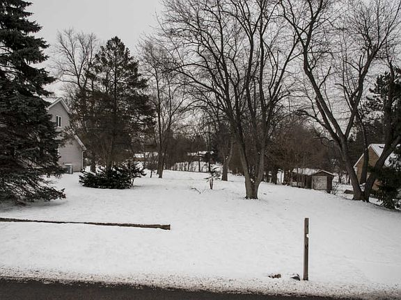 2nd image of 5647 Western Ave