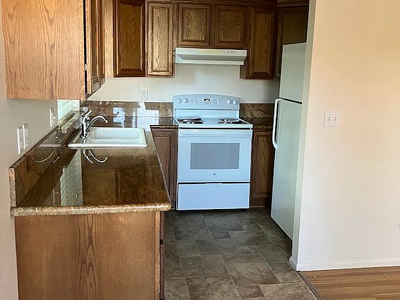 3rd image of 130 Kadee Ln #130