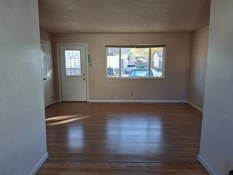 3809 Azalea St — Photo 12