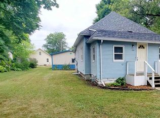 203 N State St, Terril, IA 51364