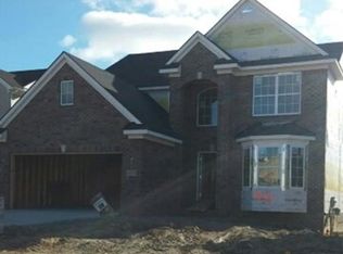 4132 Orchard Park Blvd, Howell, MI 48843