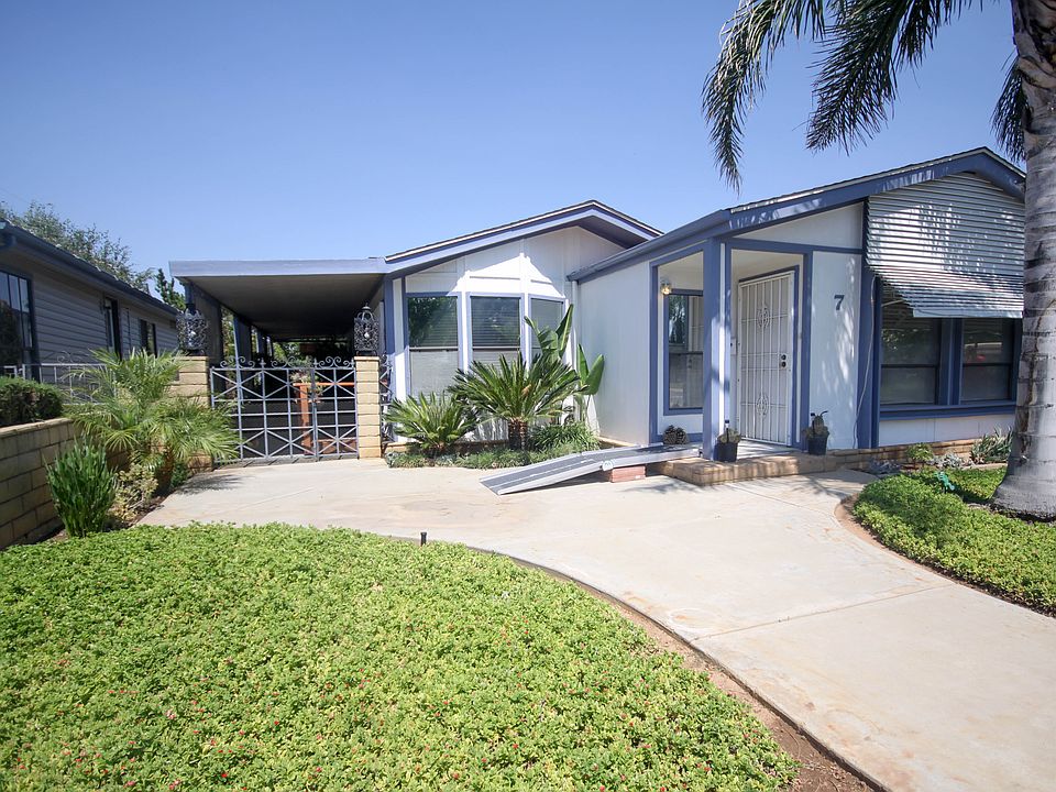 1st image of 10961 Desert Lawn Dr Space 7