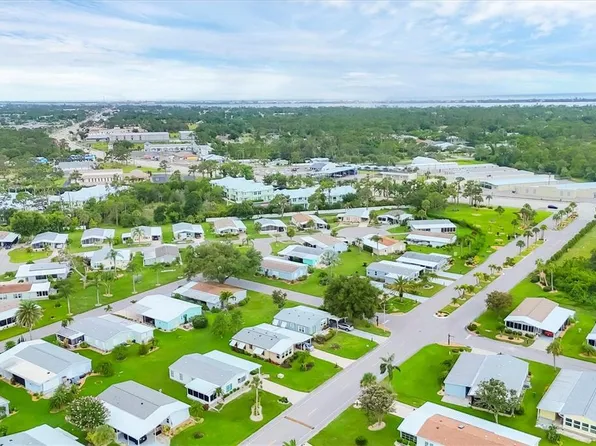 711 Tangerine Woods Blvd, Englewood, FL 34223