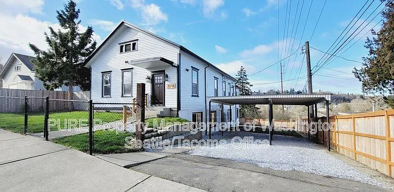 3216 E Roosevelt Ave #A — Photo 2