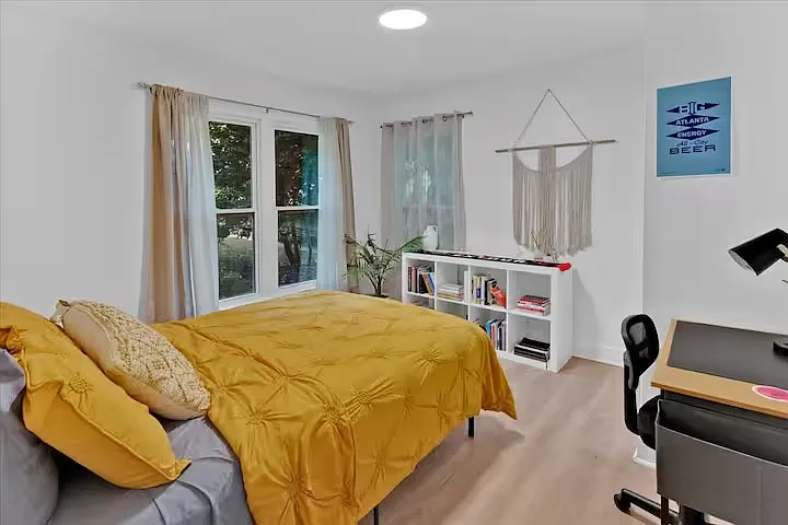 1239 Elizabeth Ave SW — Photo 10
