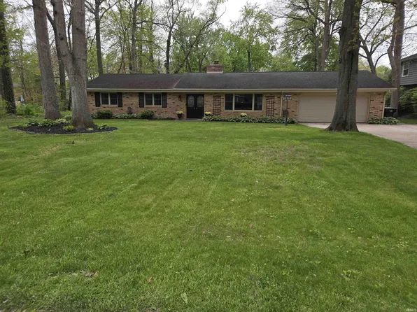 54519 Whispering Oak Dr, Mishawaka, IN 46545