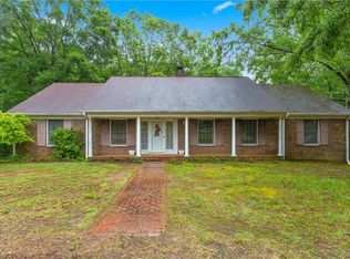 331 Willowcrest Dr, Winston Salem, NC 27107