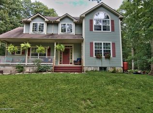 5191 Spring Dr, Swiftwater, PA 18370