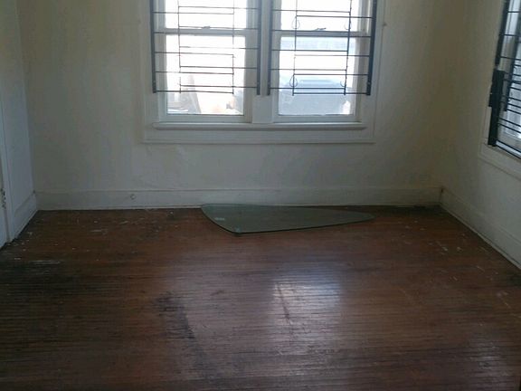 5th image of 1721 N Jordan Ave