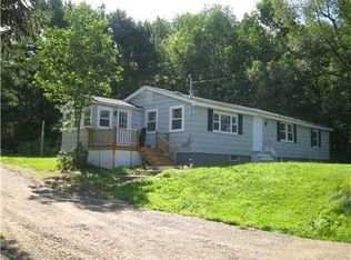 4 Calls Hill Rd, Dresden, ME 04342