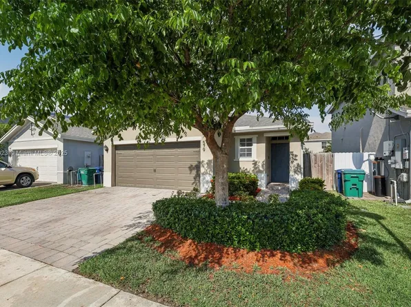 579 NE 6th Pl, Florida City, FL 33034