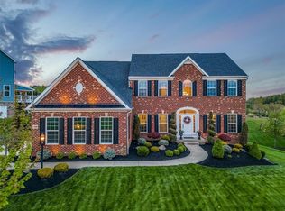 228 Gabriel Dr, Mars, PA