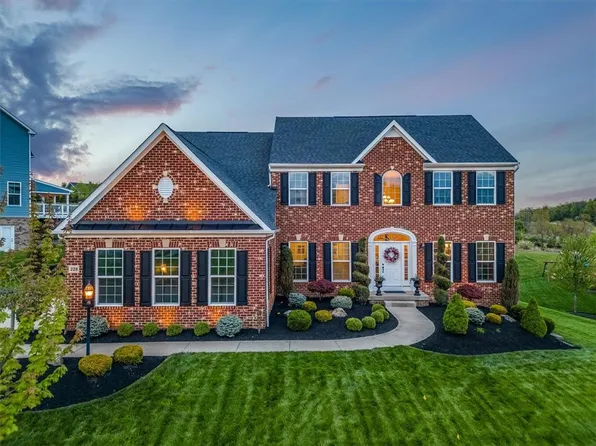 228 Gabriel Dr, Mars, PA 16046
