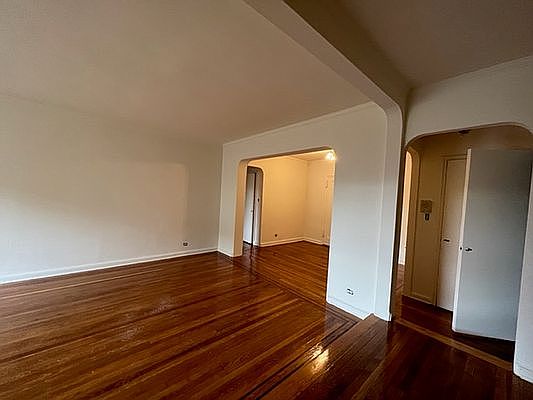 4th image of 66-20 108th St #41