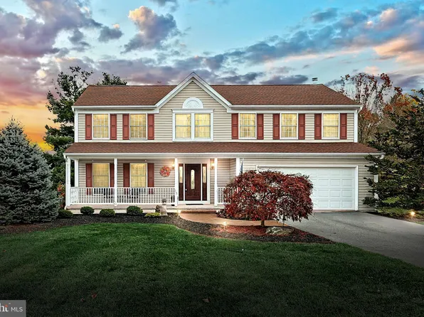 15 Clear Run Dr, Shrewsbury, PA 17361