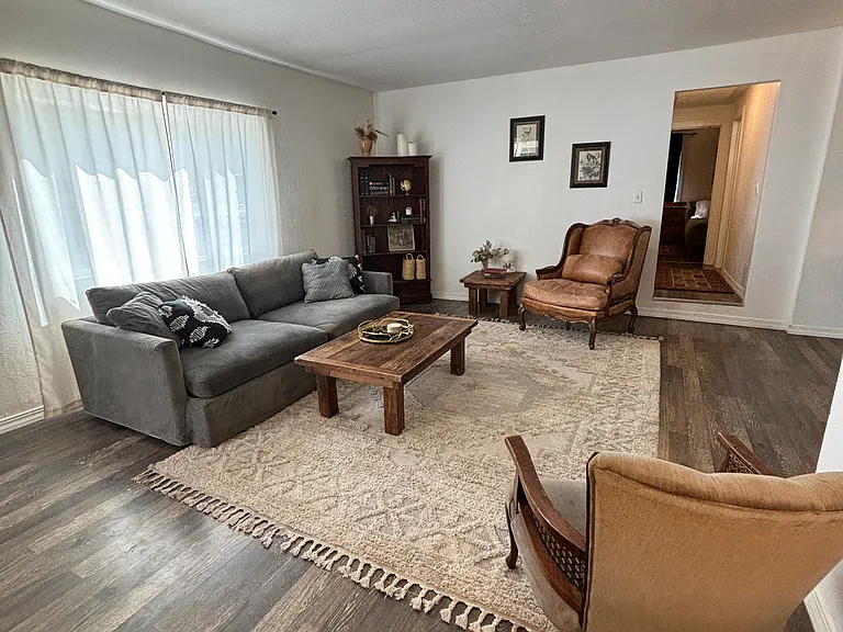 103 Orchard Ave — Photo 4