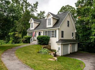 39 Hawthorne Cir, Somersworth, NH 03878