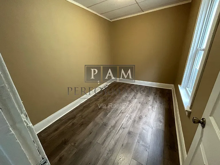 2443 S 9th St #1 — Photo 7