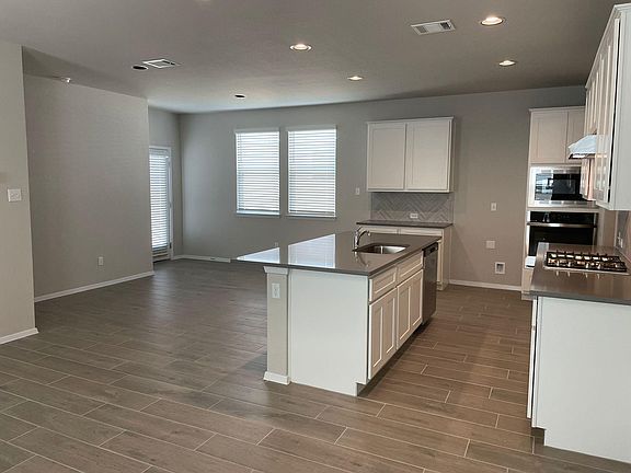 5th image of 1213 Burin Dr