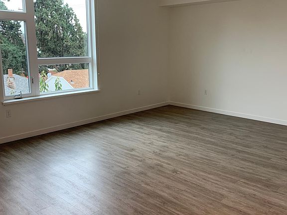 4th image of 1818 X St