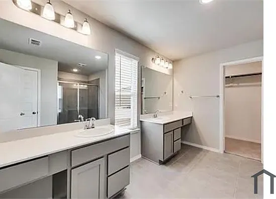 10020 Adams Ln — Photo 16