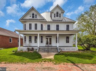 8 E Broad Way, Lovettsville, VA