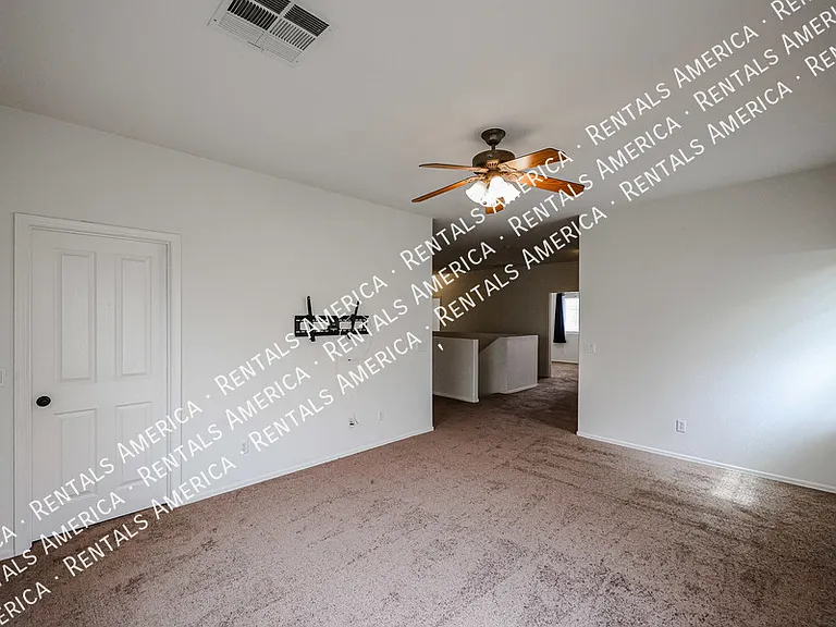 3481 E Vernon St — Photo 20