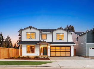 10981 SE 165th St, Renton, WA 98055