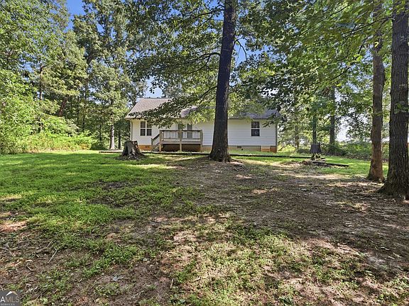 3rd image of 194 Windchime Cir