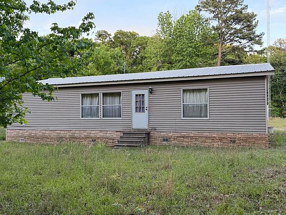 2nd image of 990 River Rd