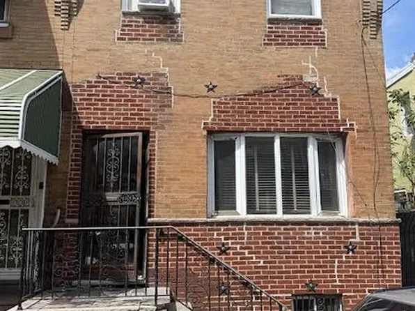 2109 Morris St, Philadelphia, PA 19145