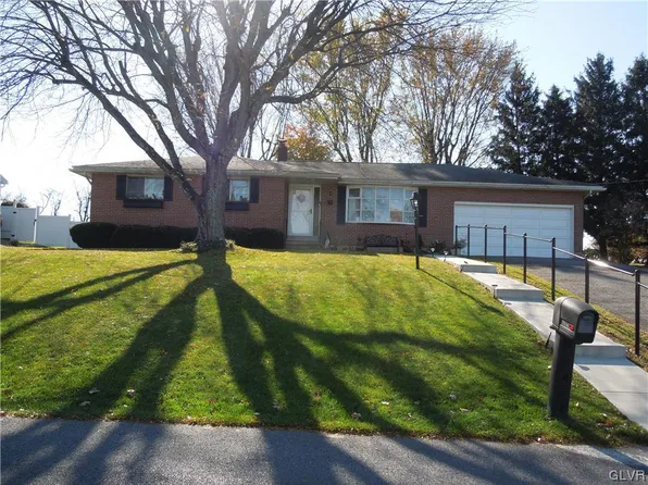 2916 John St, Easton, PA 18045