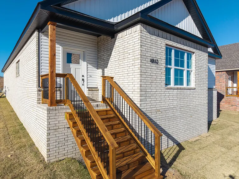 6812 Fir St — Photo 23