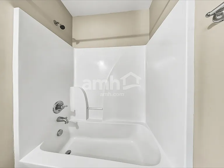 9029 Robins Nest Way — Photo 13