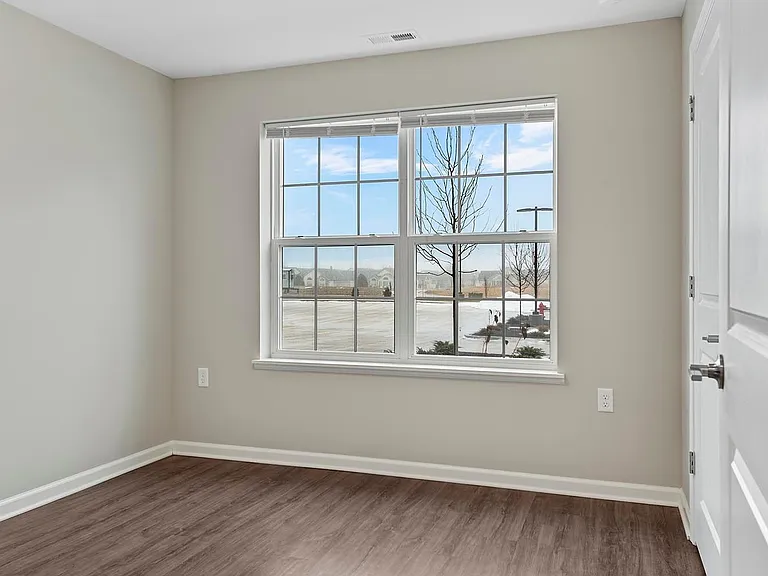 Parker Glen — Photo 20
