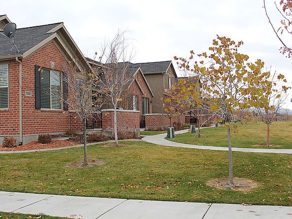 3rd image of 5414 W Brentford Ct