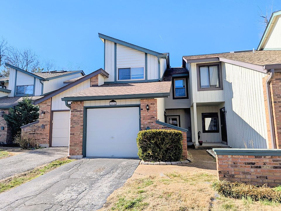 1st image of 2035 Falling Brook Dr