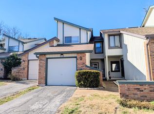 2035 Falling Brook Dr, Maryland Heights, MO 63043