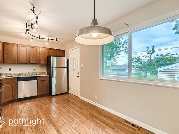 5th image of 19620 S Redwood Ln