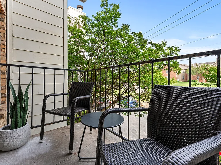 7621 McCallum Blvd #205 — Photo 20