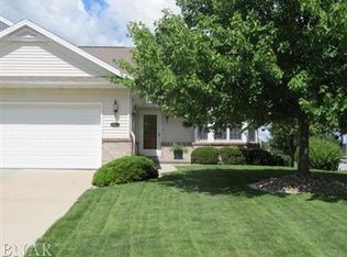 1903 1/2 Deer Cove Ct, Normal, IL 61761