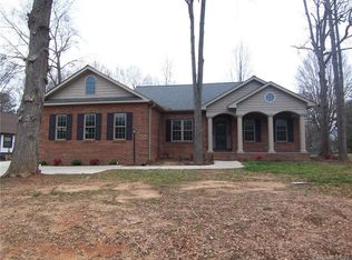 129 Elizabeth Ave, Shelby, NC 28150
