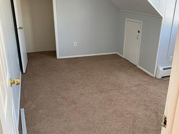 5th image of 61 E Hall Ave #2