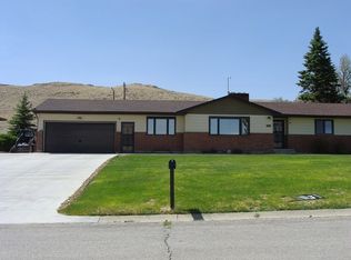 2002 Happy Hollow Cir, Rawlins, WY 82301