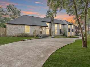 50 Village Hill Dr, Conroe, TX 77304