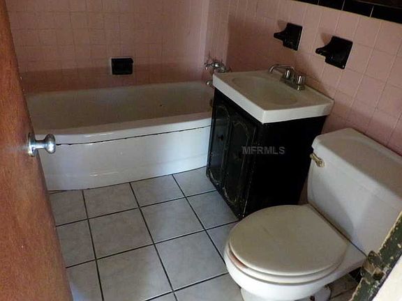 3rd image of 4626 38th Ave N