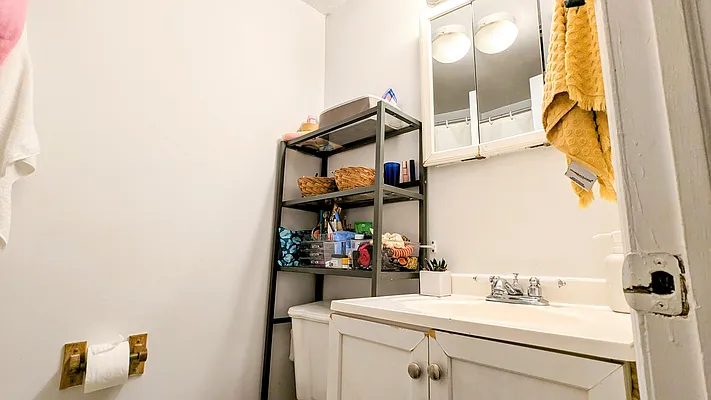 Rented by Highline Residential | media 10