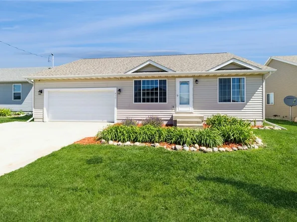 410 NE Elm St, Elkhart, IA 50073