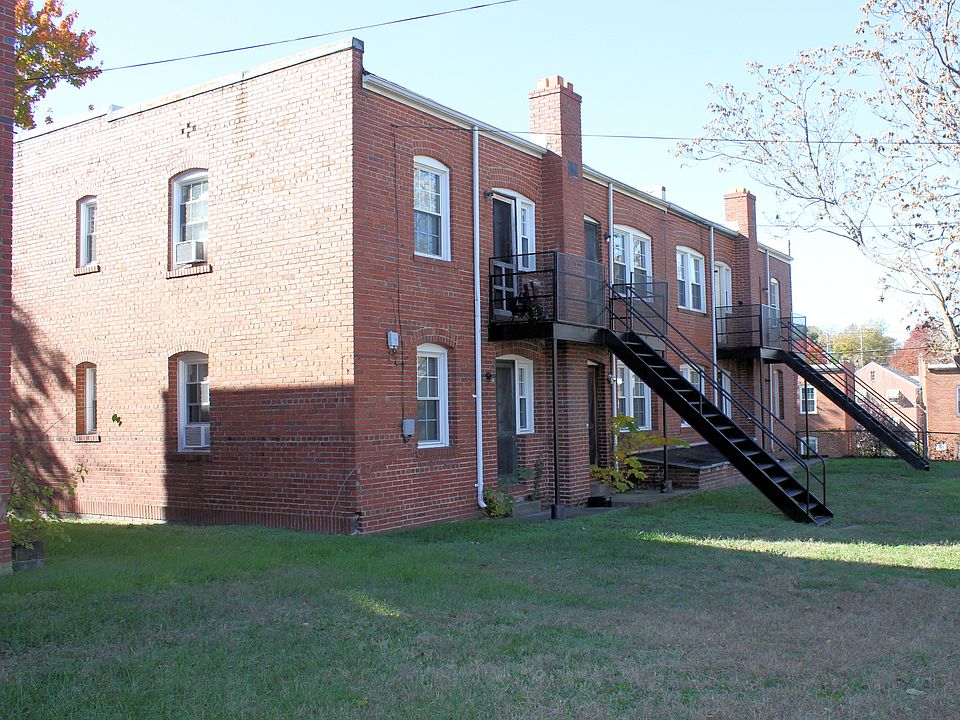 2nd image of 509 45th St NE