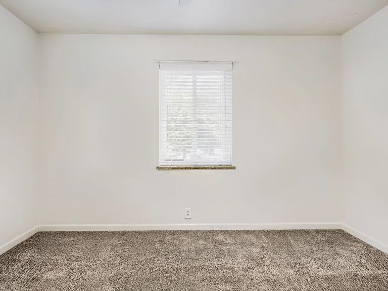 1892 S Garfield St #1892 — Photo 20